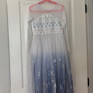 Source Unknown Blue and White Snowflake Kids Costume